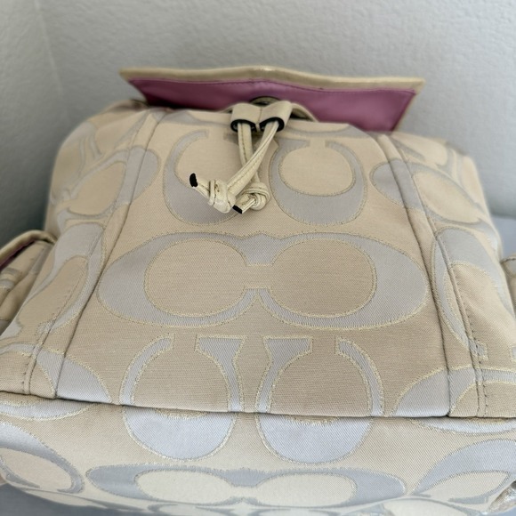 Coach Poppy Backpack 16696 Champagne Cream Signature C Logo Metallic Excellent - Picture 15 of 16